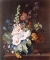 Hollyhocks et autres fleurs dans un vase Jan van Huysum